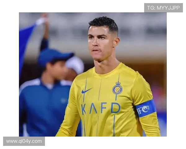 曝C罗或告别利雅得胜利球迷绘漫画讽其携巨款潇洒离开